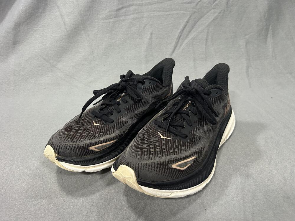 Hoka One One Clifton 9 Shoes Womens Size 9B Black Running Sneaker 1127896 BRGL